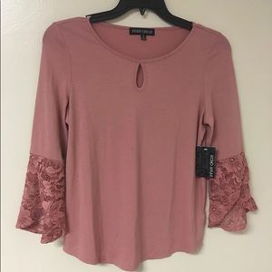 Inner Circle Women's Top